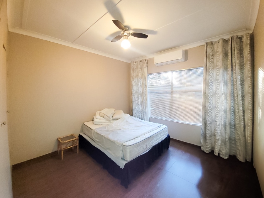 6 Bedroom Property for Sale in Baillie Park North West